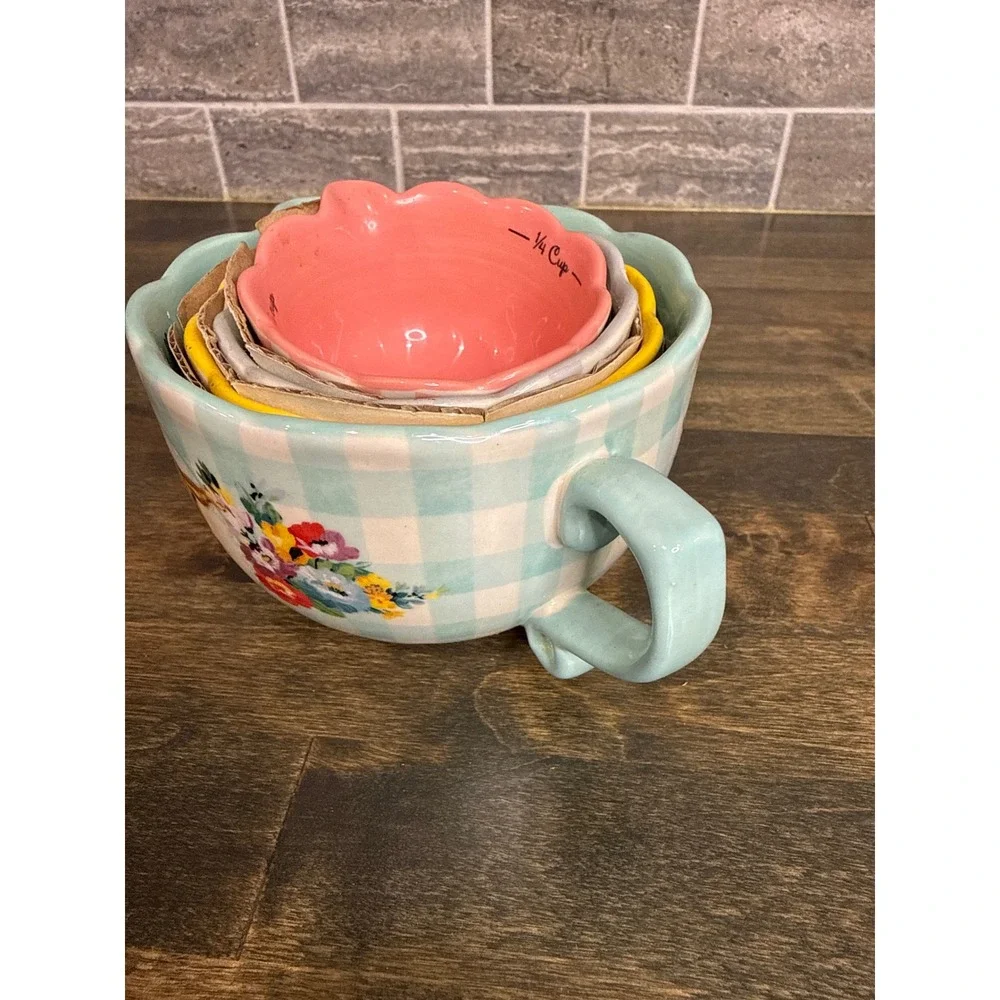 Pioneer Woman Stoneware Nesting Measuring Cup Set 4 Piece Floral Farmhouse NWOT